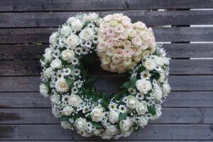 Trauer: Blumen Trinkl, Mattersburg