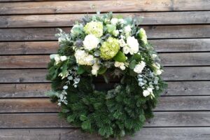 Trauer: Blumen Trinkl, Mattersburg